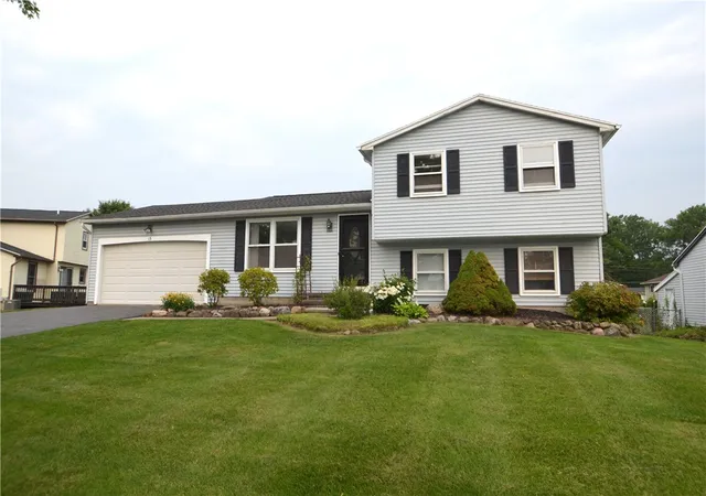 Photo 1 of Sale Pending at 15 Landstone Ter, Rochester, NY 14606 | MLS# R1700504 | Listing updated on 2026-09-08