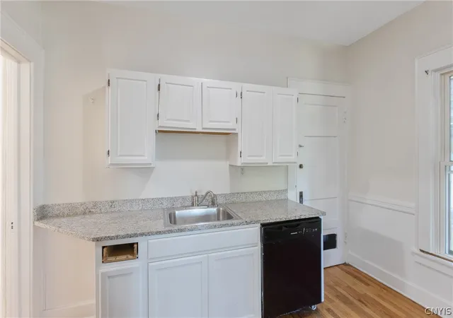 Photo 4 of Single family home for sale at 855 Lancaster Ave, Syracuse, NY 13210 | MLS# S1693082 | Listing updated on 2026-09-11