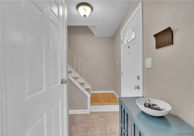 Photo 3 of Sale Pending at 289 Patrice Ter, Buffalo, NY 14221 | MLS# B1700084 | Listing updated on 2026-08-17