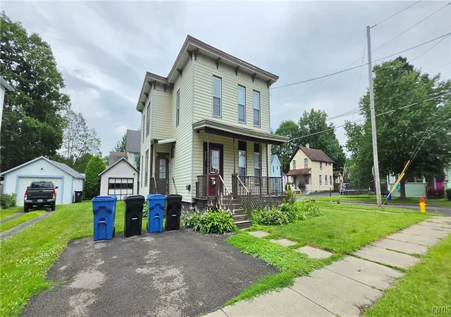 Photo 3 of Sale Pending at 17 Park St, Cortland, NY 13045 | MLS# S1700704 | Listing updated on 2026-09-17