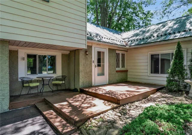 Photo 2 of Sale Pending at 1715 Hopkins Rd, Getzville, NY 14068 | MLS# B1700507 | Listing updated on 2026-08-26