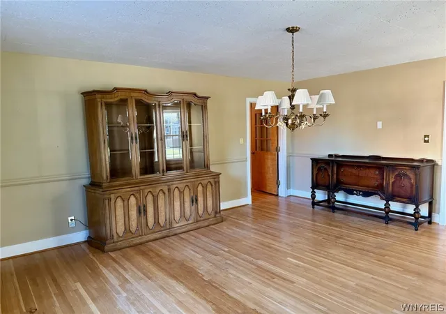 Photo 2 of Single family home for sale at 3840 Macklem Ave, Niagara Falls, NY 14305 | MLS# B1698834 | Listing updated on 2026-08-13