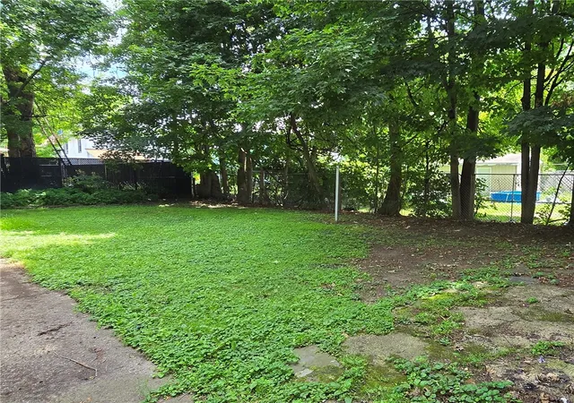 Photo 3 of Sale Pending at 711 Kinyon St, Elmira, NY 14904 | MLS# R1700756 | Listing updated on 2026-08-20