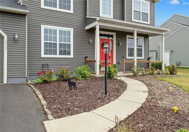 Photo 2 of Sale Pending at 8572 Josette Jct Rd, Cicero, NY 13039 | MLS# S1699029 | Listing updated on 2026-09-10