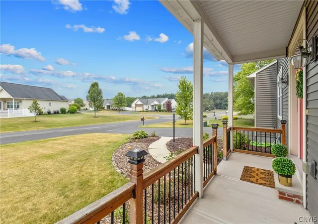Photo 3 of Sale Pending at 8572 Josette Jct Rd, Cicero, NY 13039 | MLS# S1699029 | Listing updated on 2026-09-10