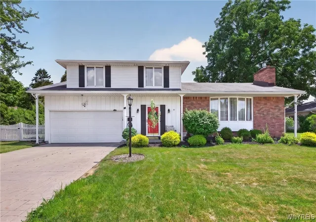 Single family home for sale at 33 Gregory Dr, Buffalo, NY 14224 | MLS# B1700473