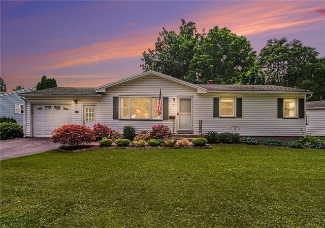 Photo 1 of Sale Pending at 41 N Lansing Cir, Rochester, NY 14624 | MLS# R1700760 | Listing updated on 2026-09-10