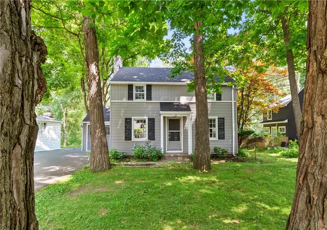 Photo 3 of Sale Pending at 16 Landing Rd S, Rochester, NY 14610 | MLS# R1700025 | Listing updated on 2026-08-17