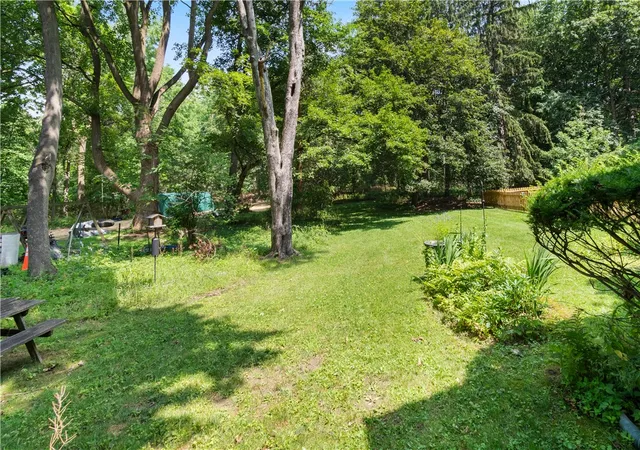 Photo 4 of Sale Pending at 16 Landing Rd S, Rochester, NY 14610 | MLS# R1700025 | Listing updated on 2026-08-17