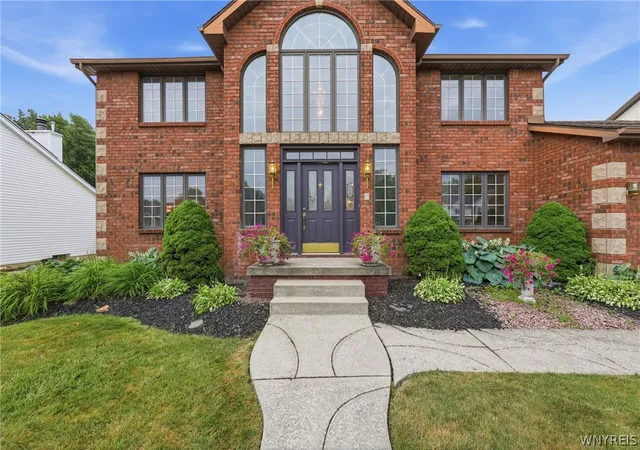 Photo 3 of Sale Pending at 180 Enchanted S, Lancaster, NY 14043 | MLS# B1700948 | Listing updated on 2026-08-30