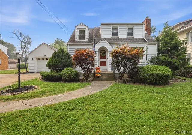 Photo 1 of Sale Pending at 4789 Clifton Pkwy, Hamburg, NY 14075 | MLS# B1695222 | Listing updated on 2026-09-14