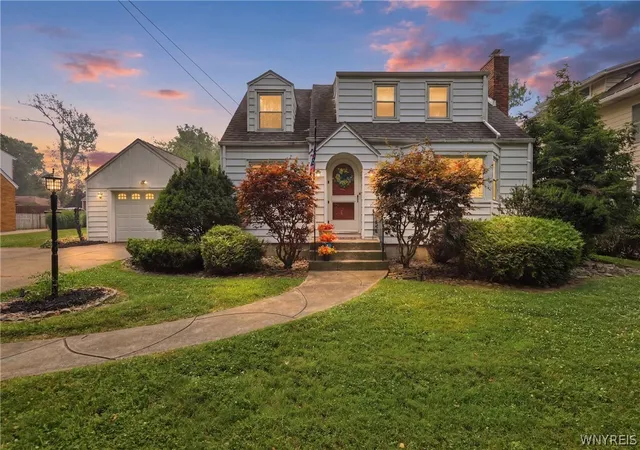 Photo 3 of Sale Pending at 4789 Clifton Pkwy, Hamburg, NY 14075 | MLS# B1695222 | Listing updated on 2026-09-14