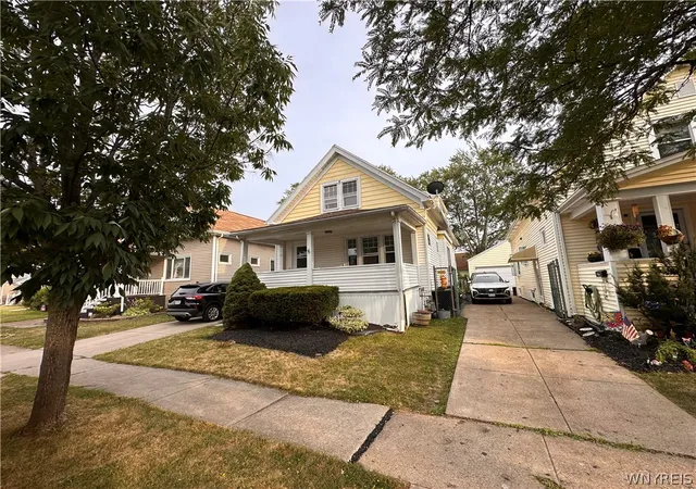 Photo 2 of Sale Pending at 158 Wabash Ave, Sanborn, NY 14132 | MLS# B1700738 | Listing updated on 2026-08-26