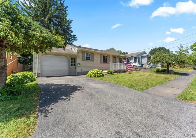 Photo 2 of Sale Pending at 225 Wainwright Ave, Syracuse, NY 13208 | MLS# S1701029 | Listing updated on 2026-08-18