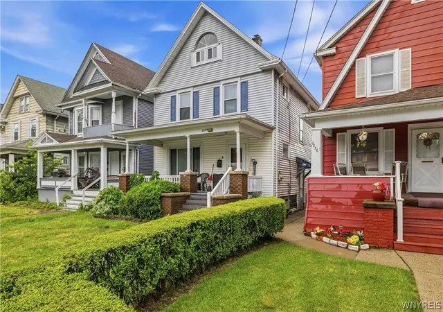 Photo 3 of Sale Pending at 2254 Niagara Ave, Niagara Falls, NY 14305 | MLS# B1700133 | Listing updated on 2026-08-11