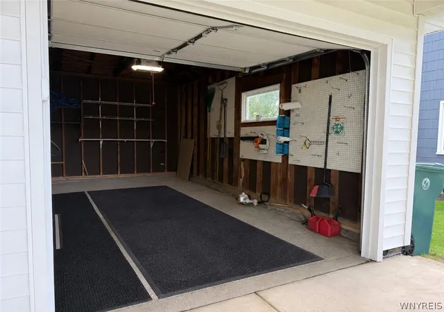 Photo 3 of Single family home for sale at 1307 Fairfax Ave, North Tonawanda, NY 14120 | MLS# B1700895 | Listing updated on 2026-09-12