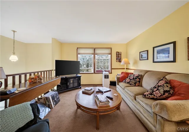 Photo 4 of Sale Pending at 8165 Capricorn Dr, Liverpool, NY 13090 | MLS# S1701108 | Listing updated on 2026-08-31