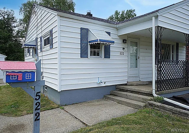 Photo 2 of Sale Pending at 522 Witmer Rd, North Tonawanda, NY 14120 | MLS# B1688200 | Listing updated on 2026-08-12