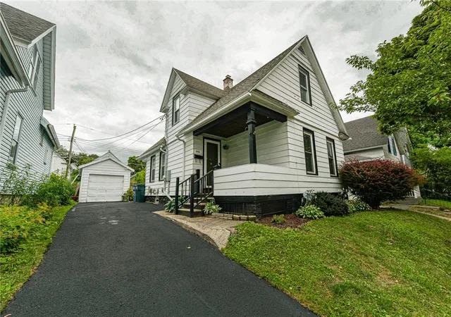 Photo 2 of Sale Pending at 441 Benton St, Rochester, NY 14620 | MLS# R1701094 | Listing updated on 2026-08-21