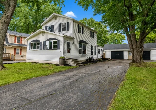 Photo 1 of Single family home for sale at 254 Matilda St, Rochester, NY 14606 | MLS# R1701022 | Listing updated on 2026-08-04
