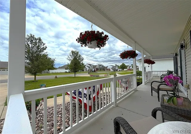 Photo 2 of Single family home for sale at 7260 Ashley Ln, North Tonawanda, NY 14120 | MLS# B1701123 | Listing updated on 2026-09-12