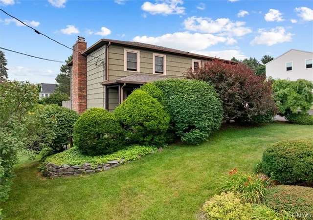 Photo 3 of Sale Pending at 422 Betsinger Rd, Sherrill, NY 13461 | MLS# S1699992 | Listing updated on 2026-08-13