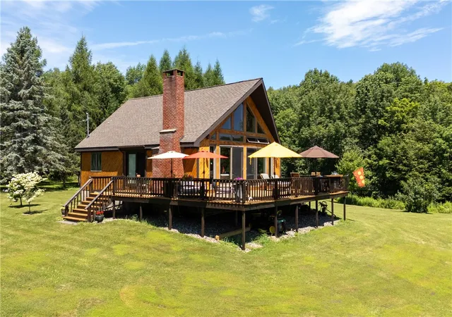 Photo 3 of Sale Pending at 121 Quail Ridge Rd, Margaretville, NY 12455 | MLS# R1699300 | Listing updated on 2026-09-05