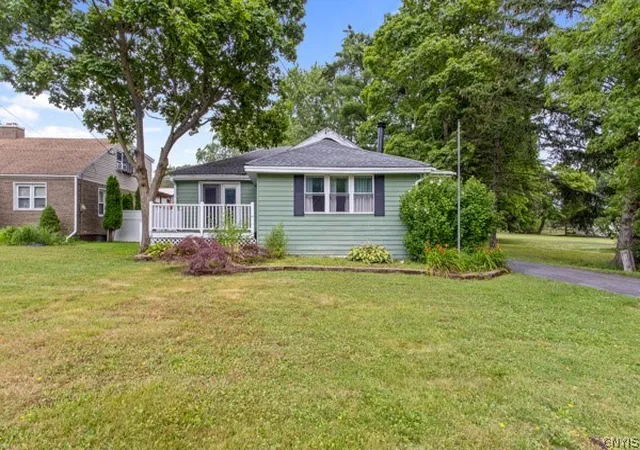 Photo 1 of Sale Pending at 1016 Cold Springs Rd, Liverpool, NY 13088 | MLS# S1701101 | Listing updated on 2026-09-02