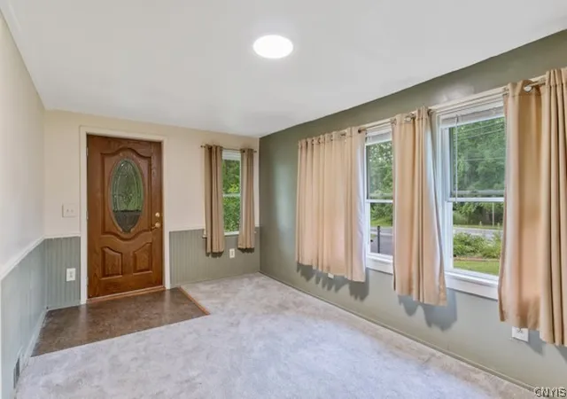 Photo 3 of Sale Pending at 1016 Cold Springs Rd, Liverpool, NY 13088 | MLS# S1701101 | Listing updated on 2026-09-02