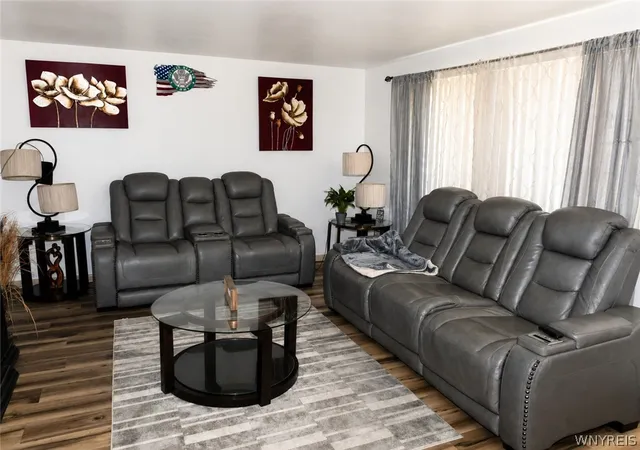Photo 2 of Sale Pending at 5576 Birchwood Dr, Lake View, NY 14085 | MLS# B1700982 | Listing updated on 2026-08-12