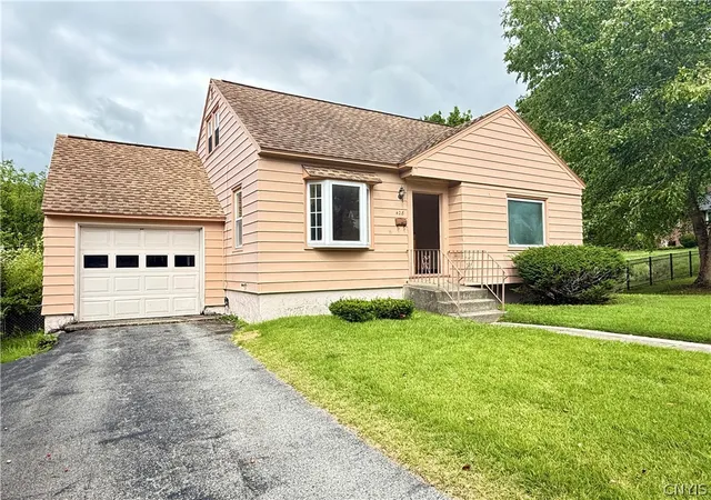 Photo 2 of Sale Pending at 428 Buckingham Ave, Syracuse, NY 13210 | MLS# S1700573 | Listing updated on 2026-08-05