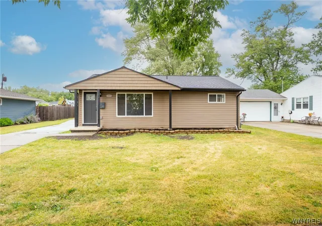 Photo 1 of Sale Pending at 207 Pryor Ave, Tonawanda, NY 14150 | MLS# B1701143 | Listing updated on 2026-08-06