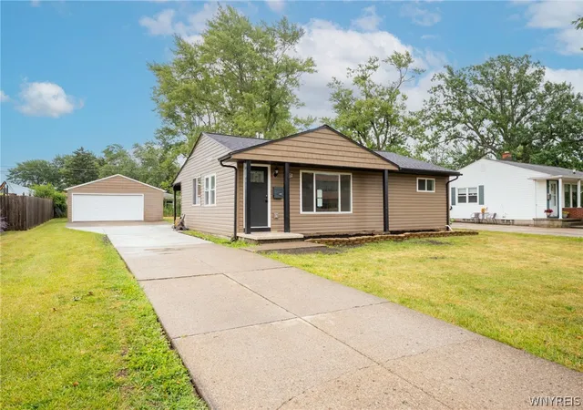 Photo 2 of Sale Pending at 207 Pryor Ave, Tonawanda, NY 14150 | MLS# B1701143 | Listing updated on 2026-08-06