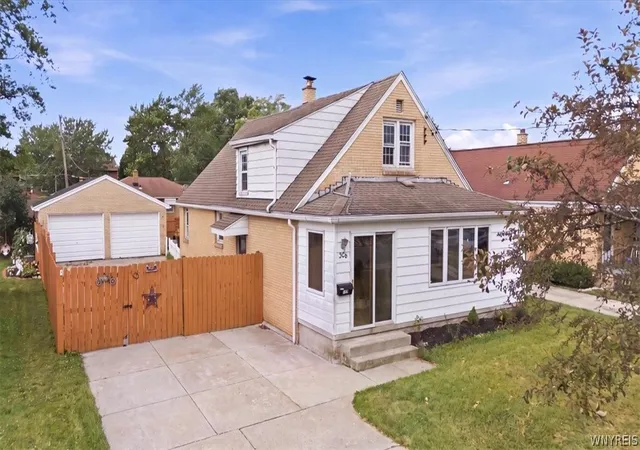 Photo 2 of Sale Pending at 306 Collins Ave, Buffalo, NY 14224 | MLS# B1700929 | Listing updated on 2026-08-10