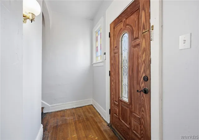Photo 3 of Single family home for sale at 86 Garner Ave, Buffalo, NY 14213 | MLS# B1700983 | Listing updated on 2026-09-02