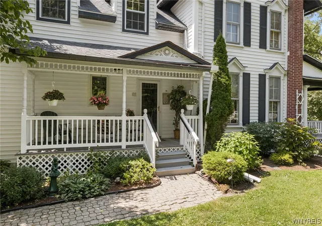 Photo 3 of Sale Pending at 8745 Tonawanda Crk Rd, Clarence Center, NY 14032 | MLS# B1700956 | Listing updated on 2026-08-24