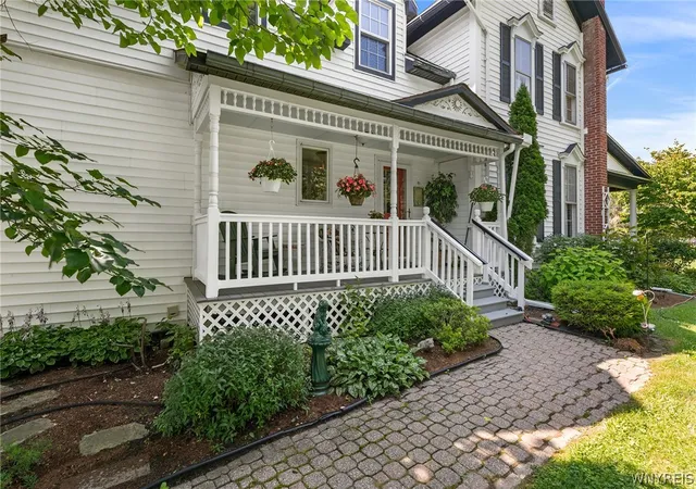 Photo 4 of Sale Pending at 8745 Tonawanda Crk Rd, Clarence Center, NY 14032 | MLS# B1700956 | Listing updated on 2026-08-24