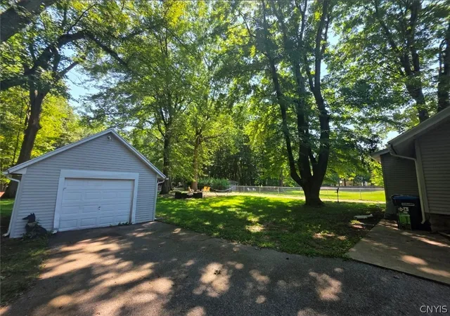 Photo 3 of Single family home for sale at 191 Straub Rd, Rochester, NY 14626 | MLS# S1701338 | Listing updated on 2026-09-16