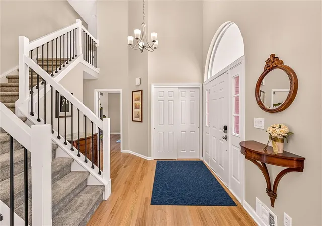 Photo 4 of Sale Pending at 2467 Whitney Rd E, Fairport, NY 14450 | MLS# R1701363 | Listing updated on 2026-08-24
