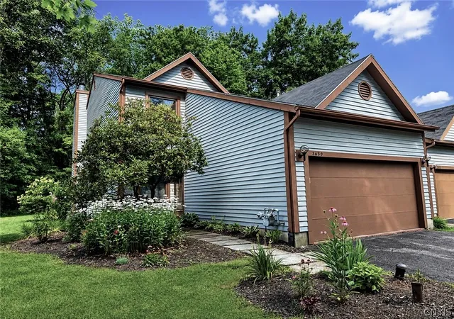 Photo 2 of Sale Pending at 3630 Melvin Dr S, Baldwinsville, NY 13027 | MLS# S1700584 | Listing updated on 2026-09-11