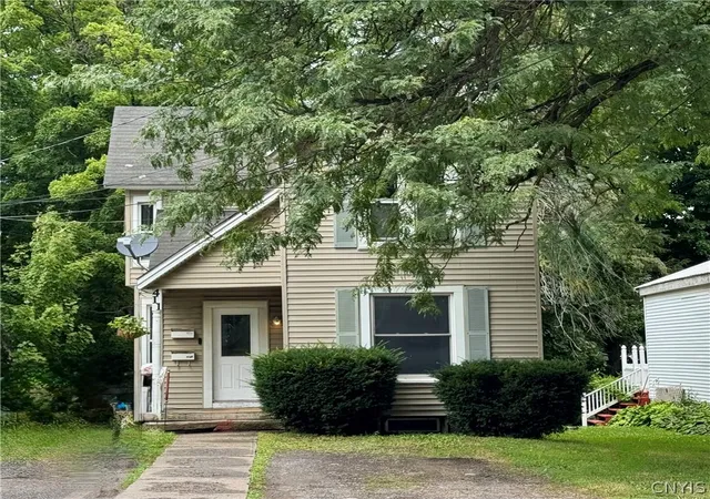 Photo 1 of Sale Pending at 411 Oneida St, Fulton, NY 13069 | MLS# S1701017 | Listing updated on 2026-08-13