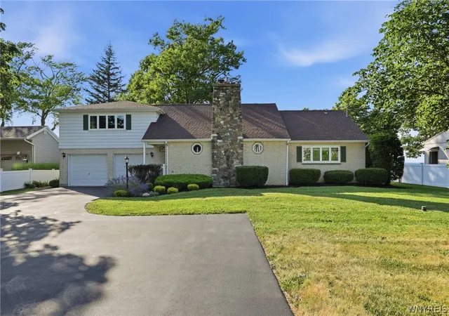 Photo 2 of Sale Pending at 4548 Lake Shore Rd, Hamburg, NY 14075 | MLS# B1701438 | Listing updated on 2026-08-11