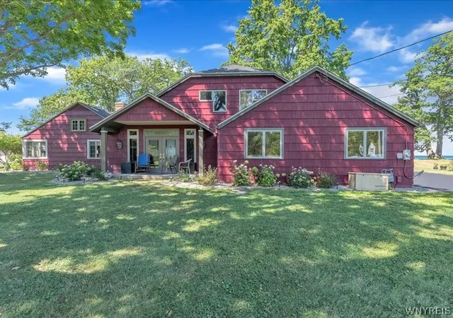 Photo 3 of Mansion for sale at 436 Lake Shore Dr W, Dunkirk, NY 14048 | MLS# B1695636 | Listing updated on 2026-09-11