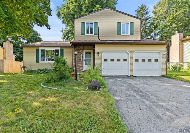 Photo 1 of Sale Pending at 8341 Zenith Dr, Baldwinsville, NY 13027 | MLS# S1694978 | Listing updated on 2026-08-07
