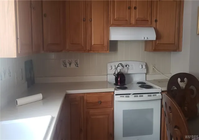 Photo 3 of Sale Pending at 65 Easton Ave, Buffalo, NY 14215 | MLS# B1699938 | Listing updated on 2026-08-08
