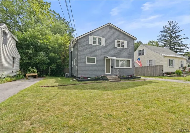 Photo 3 of Sale Pending at 306 Boston Rd, Syracuse, NY 13211 | MLS# S1700918 | Listing updated on 2026-08-21