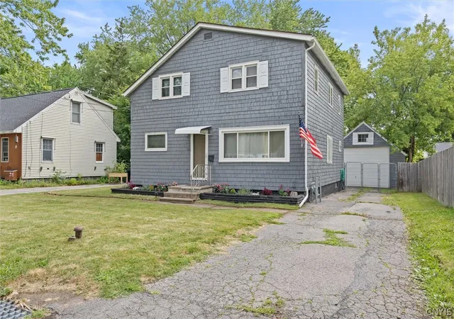 Photo 3 of Sale Pending at 306 Boston Rd, Syracuse, NY 13211 | MLS# S1700918 | Listing updated on 2026-08-21