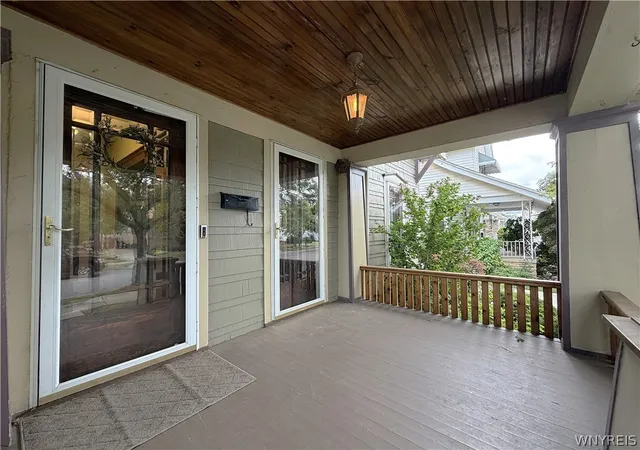 Photo 3 of Sale Pending at 25 Palmer Ave, Buffalo, NY 14217 | MLS# B1700778 | Listing updated on 2026-08-12