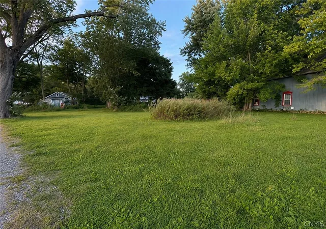 Photo 3 of Multi family home for sale at 210 Doxtator St S, Rome, NY 13440 | MLS# S1701580 | Listing updated on 2026-08-21