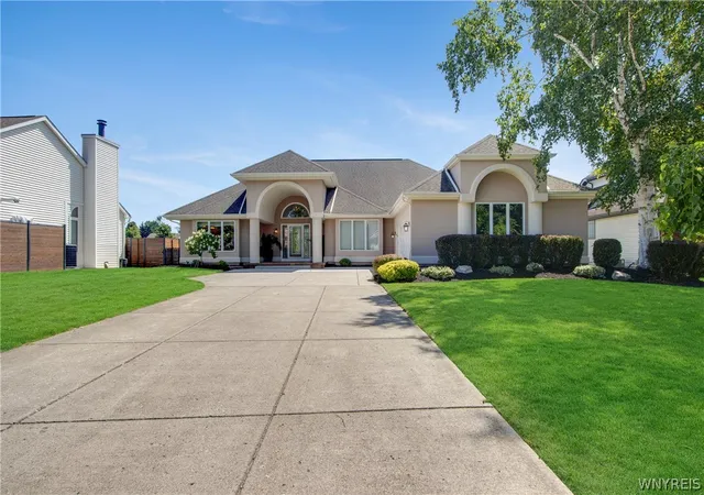 Photo 1 of Sale Pending at 49 Markley Dr, Getzville, NY 14068 | MLS# B1701598 | Listing updated on 2026-08-04
